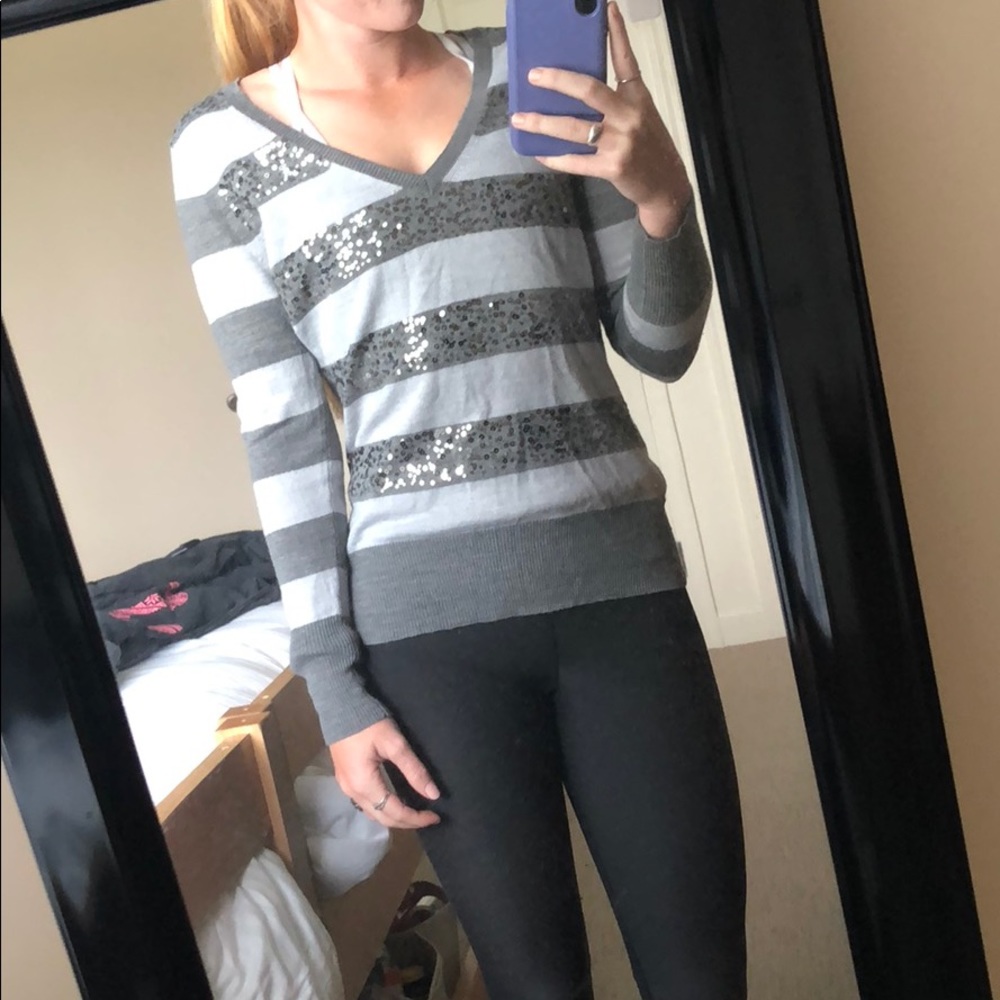 New York & Company sequins blouse